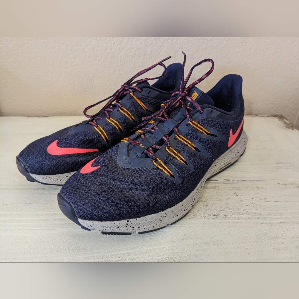 Nike Running Shoes, Women's, Size 8.5 (US)